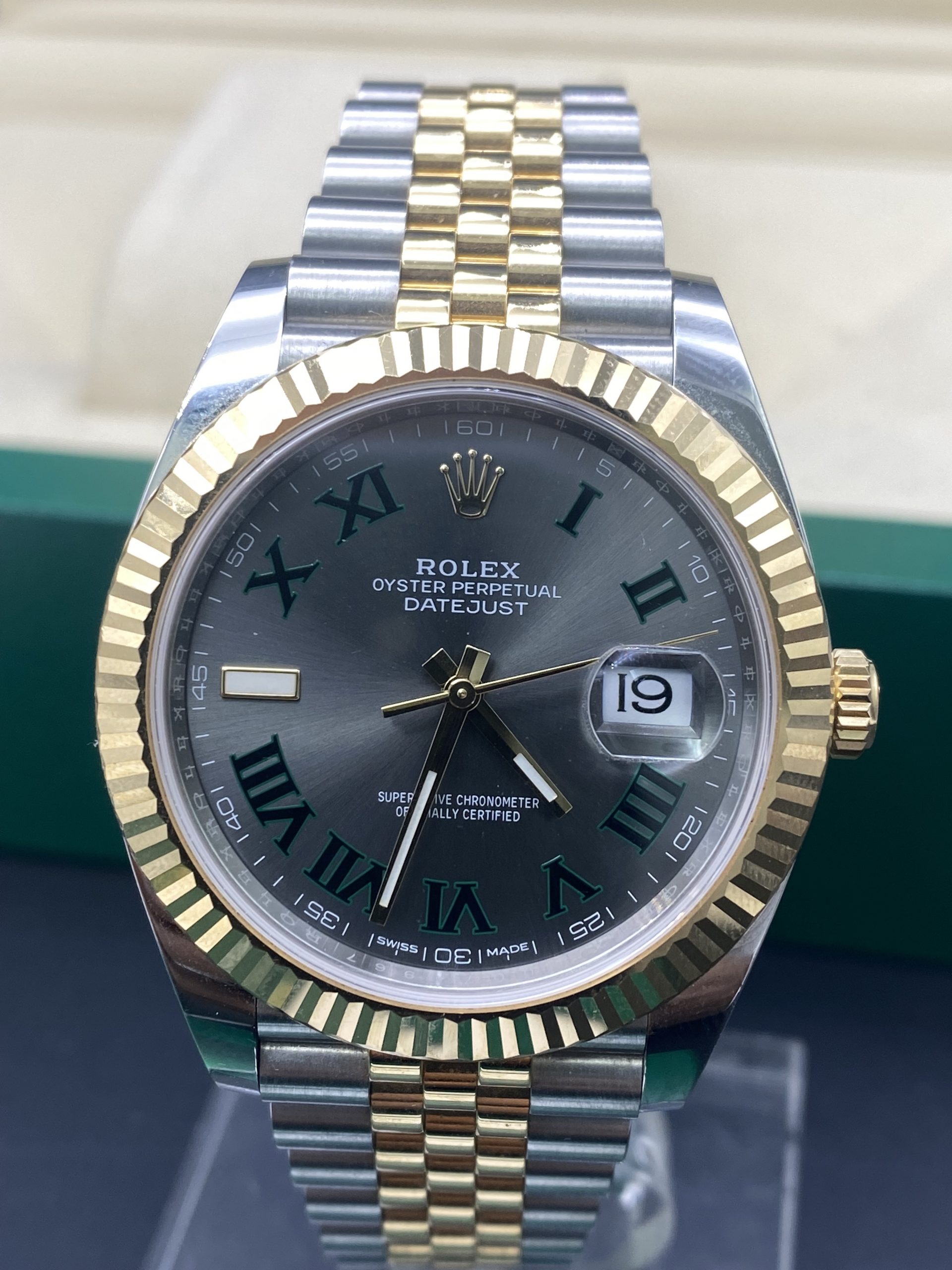 Rolex datejust ref 126333 Wimbeldon Box and Paper