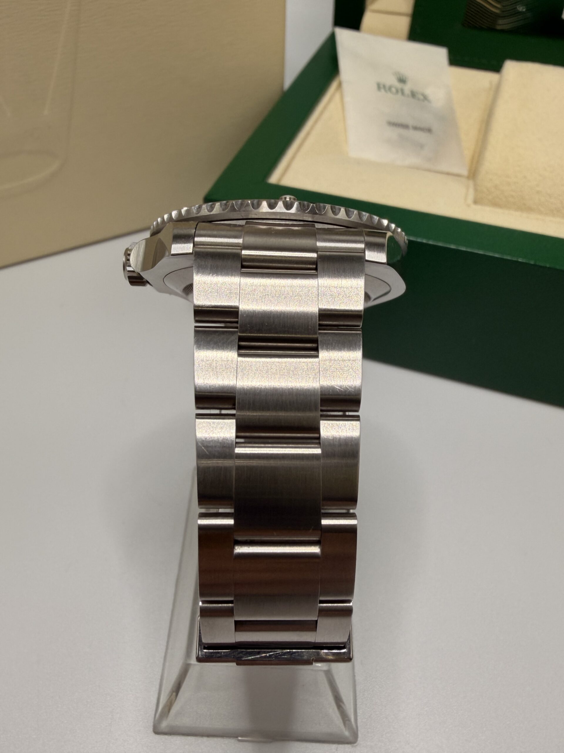 Rolex Submariner (No Date) full set ref 124060 année 2022 – Image 5