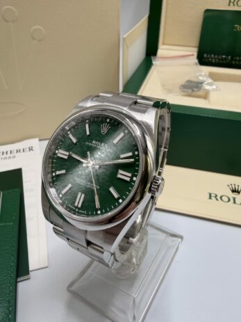 Rolex Oyster Perpetual 41 ref 124300 année 2022 Full Set – Image 3