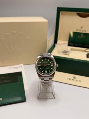 Rolex Oyster Perpetual 41 ref 124300 année 2022 Full Set – Image 9