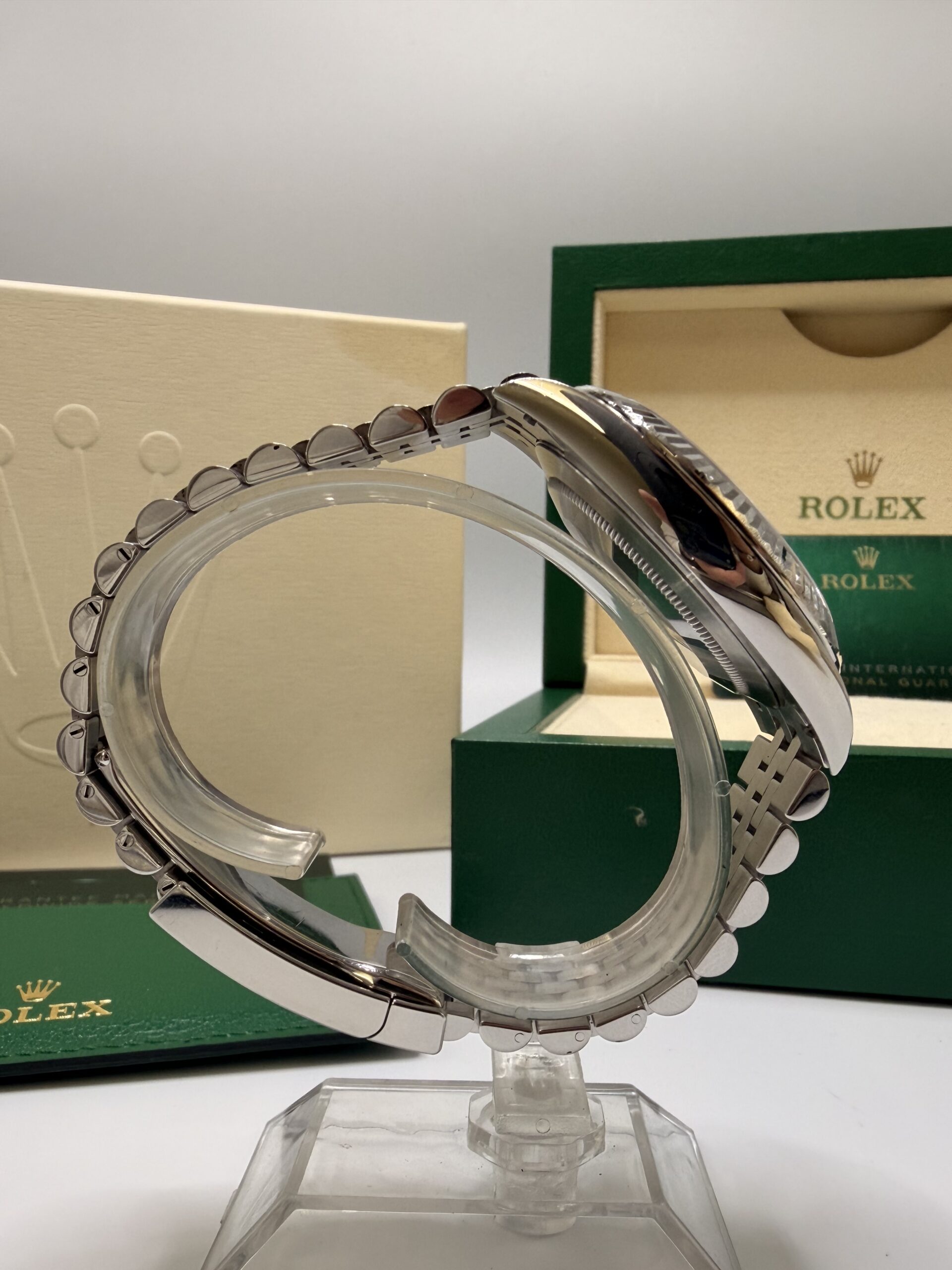 Rolex Datejust 41 ref 126334 Full Set année 2024 – Image 6