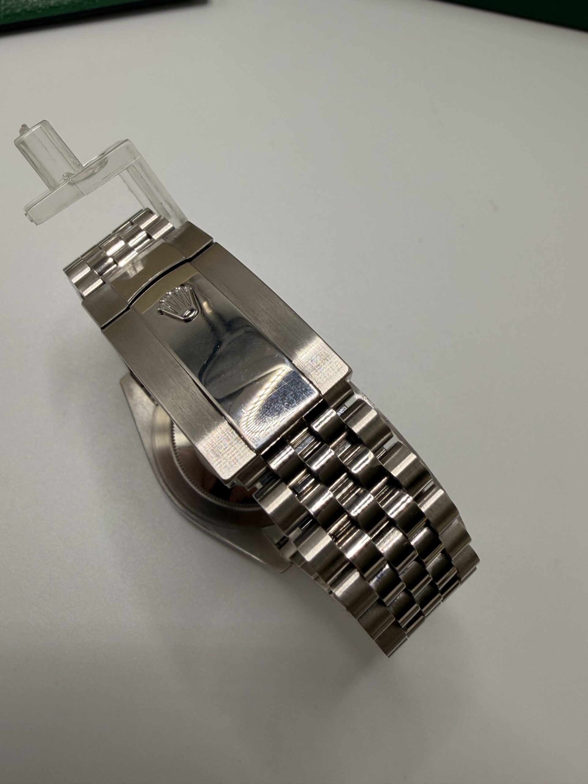 Rolex Datejust 41 ref 126334 Full Set année 2024 – Image 8