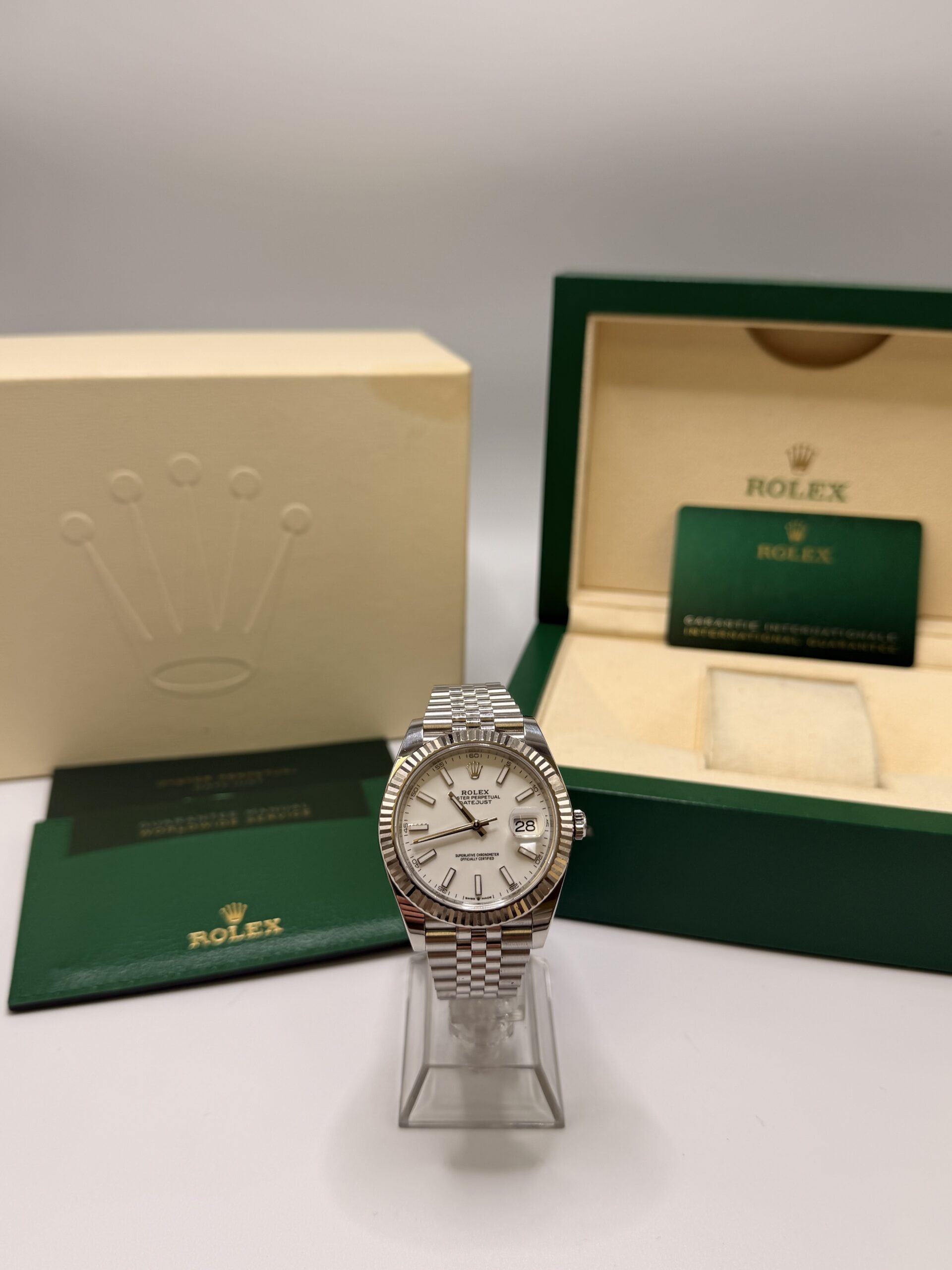 Rolex Datejust 41 ref 126334 Full Set année 2024 – Image 9