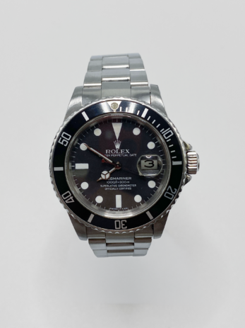 Rolex Submariner Date ref 16800 année 1982 – Image 2