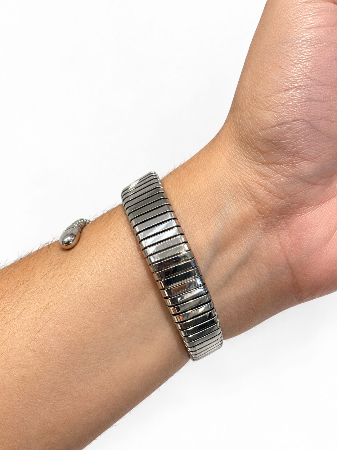 Bulgari Serpenti SP35S Année 2023 – Image 4