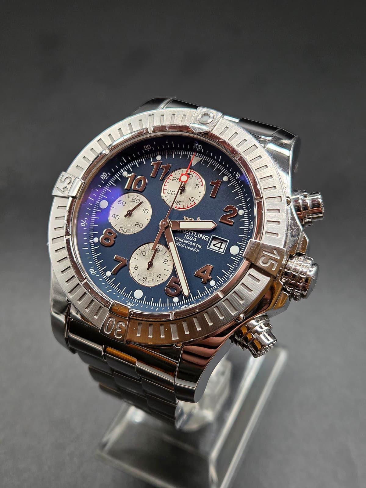 Breitling Super Avenger ref A13370 – Image 2
