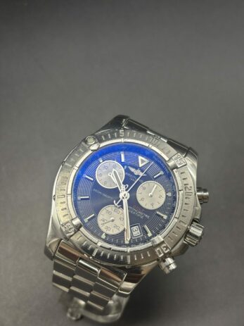 Breitling Colt Chronograph 1 990 €  N°. de réf.: A73380