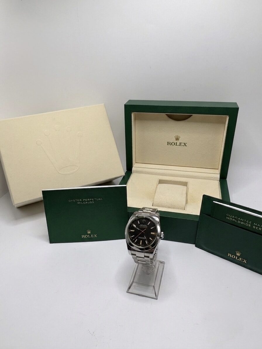 Rolex Milgauss 116400GV Année 2020 – Image 8