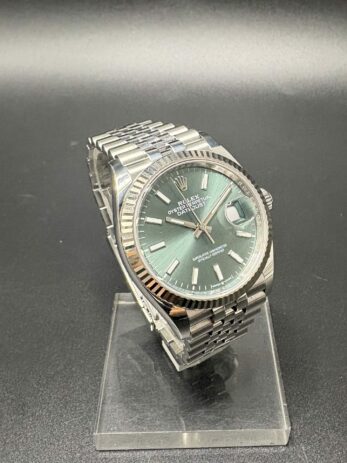 Rolex Datejust 126234 Cadran Green MINT Année 2022 – Image 3