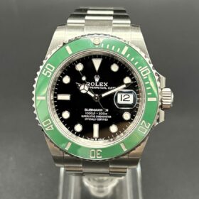 Rolex Submariner 126610lv Starbuck Année 2023 Partiellement Sticker