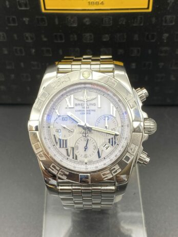 Breitling Chronomat 44 AB0110