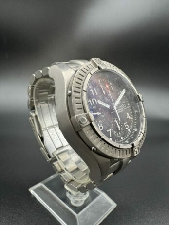 Breitling Avenger E13360 Titane – Image 7
