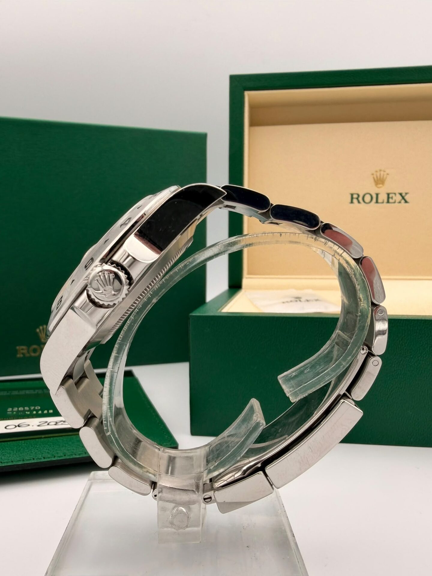 Rolex Explorer II 9 600 € full set de 2025 N°. de réf.: 226570 – Image 2