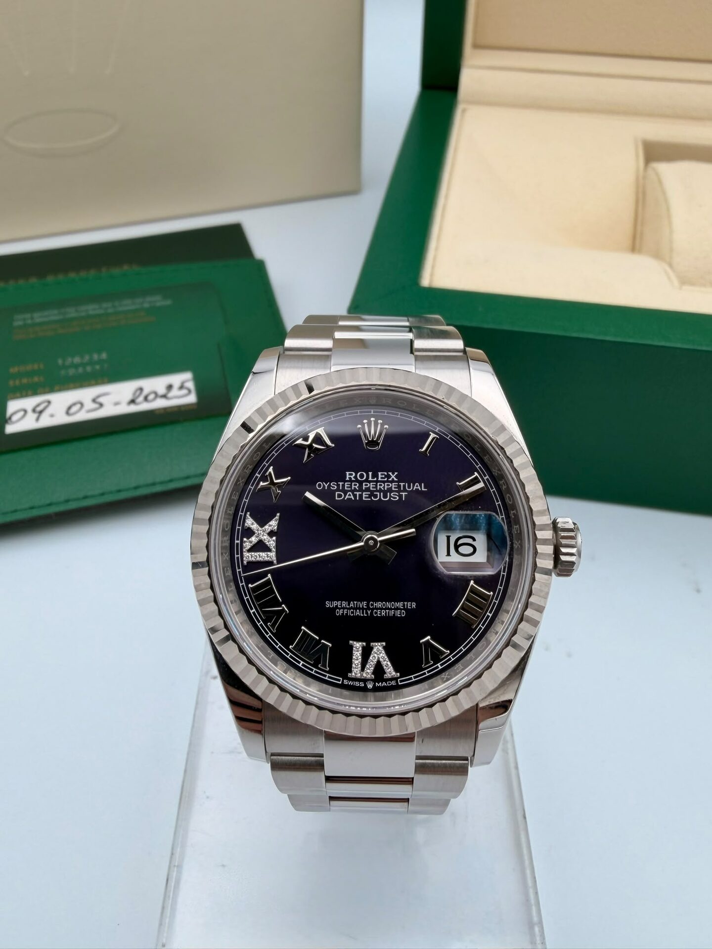 Rolex Datejust 9 500 € FULL SET 2025 . de réf.: 126234