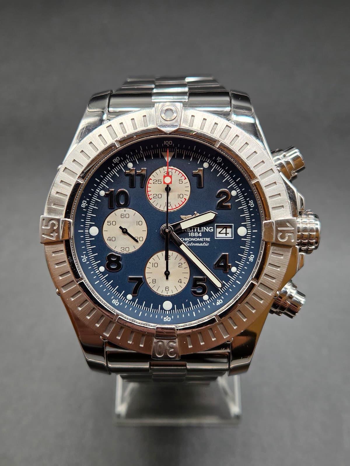 Breitling Super Avenger ref A13370 – Image 5